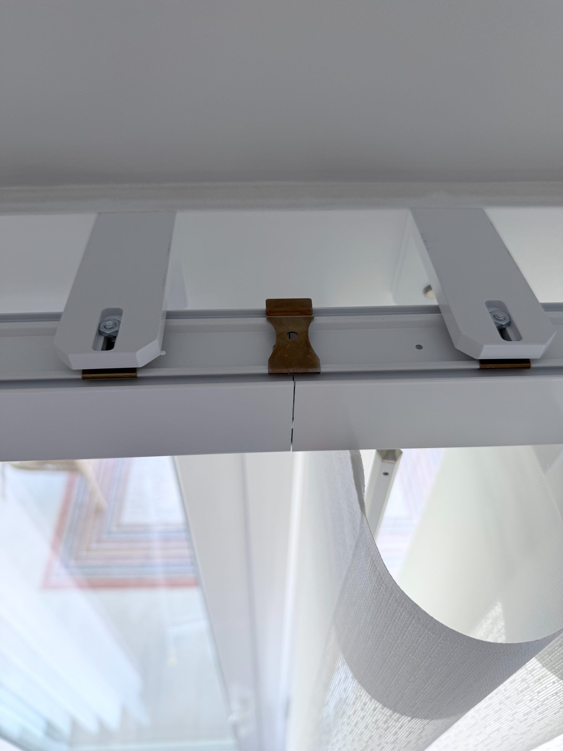 Center Splice in Smart Drape Hardware